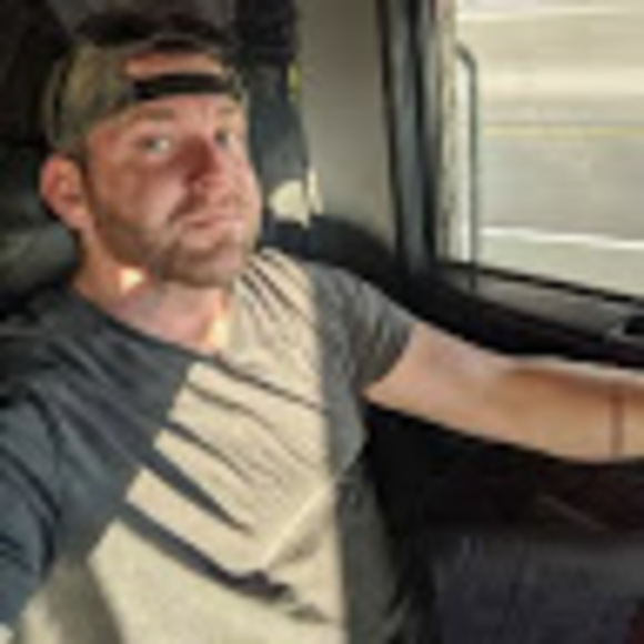 Meet your Posher, Ryan - Picture 1 of 1